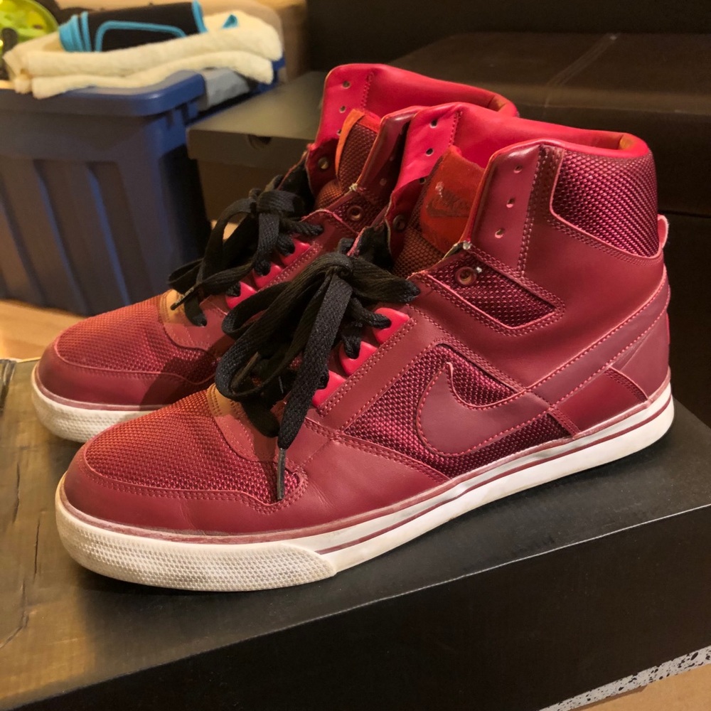 Nike Basketball Sneakers
